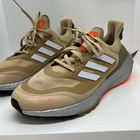 ADIDAS ULTRABOOST COLD RDY MENS RUNNING SHOES LIKE NEW FTL-07-034 - Picture 4 of 13